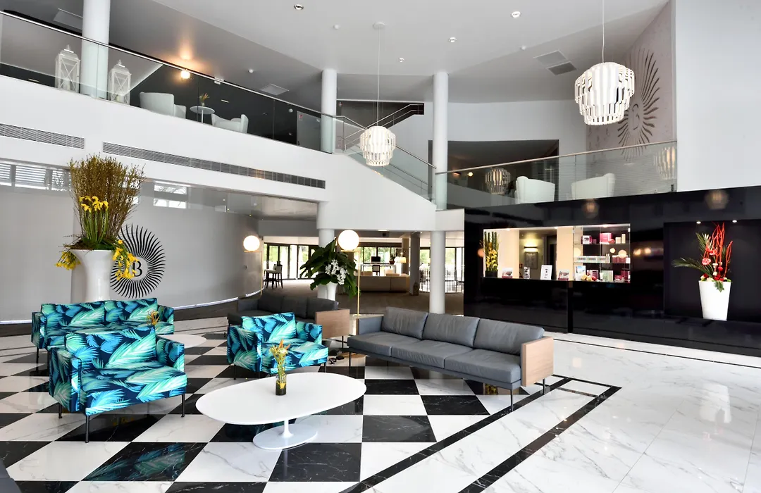 Mouratoglou Hotel&Resort-1